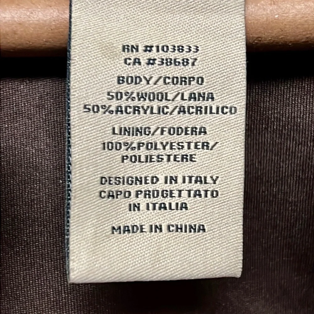 Beretta Sweater. EUC. Large. Windproof Liner. Forest Green. Very Warm in Wind. - Picture 5 of 6